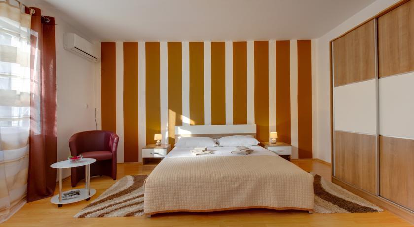 Apartment Nikolina Mali Lošinj Стая снимка