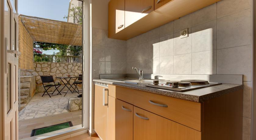 Apartment Nikolina Mali Lošinj Стая снимка